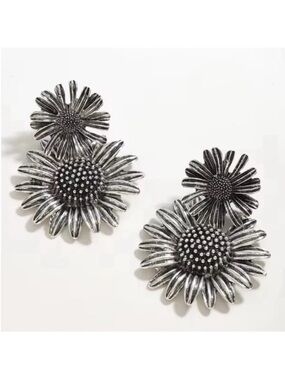 New! Zara Sunflower Drop Earrings (1014) NWOT